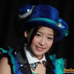Hai aku Nia please folback y aku JKT48 Twistter sama RayRendy
Folback y kakak - kakak