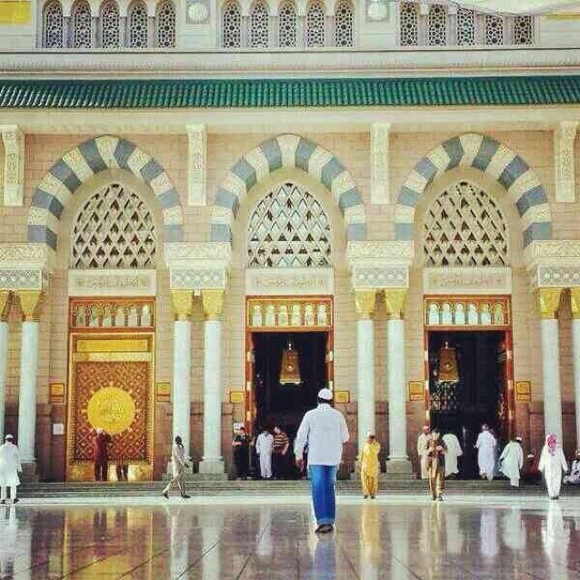 اتمنى من الله عز وجل ان يتقبل هذا العمل بالقبول الحسن فهو صدقة عن والدتي رحمها الله وعني وعن اهل بيتي والمسلمين اجمعين ادعمنا برتويت