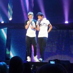 Hello, my name is Bradley and I'm a HUGE One Direction. My favourite singer is Niall Horan. 1D Rocks!!!