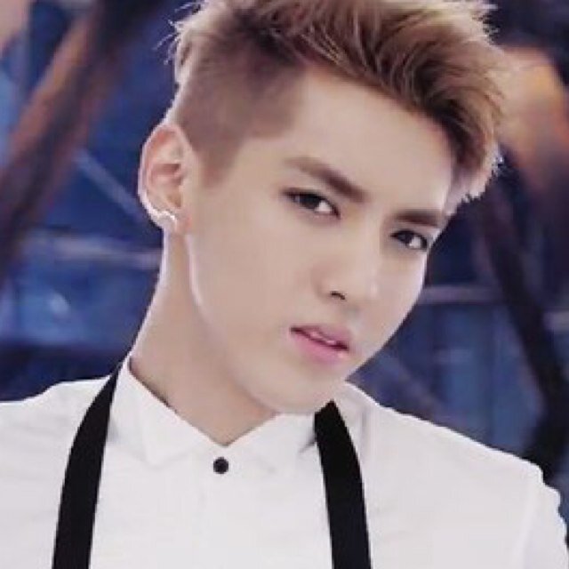 @LoveFunKpop_RP ♯我爱你 @GG_BuleJung [10]♯ #KmvrtFams #ChineseRP #KawasanLeader #EXOUnited