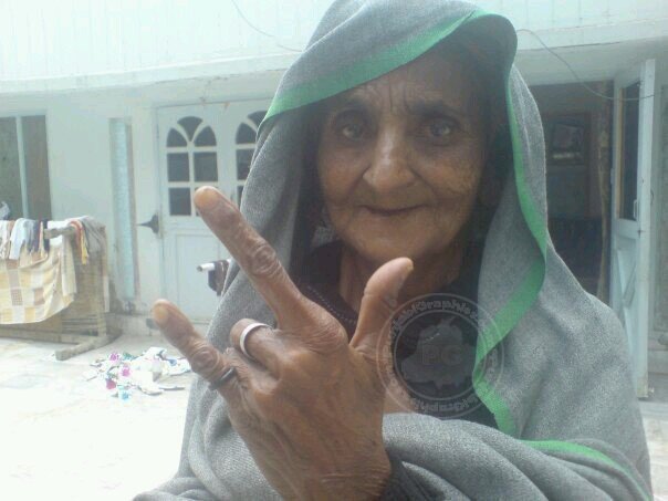 I love my 3 grandchilds and the too good movie mamla gadbad hai.