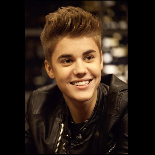 J U S T I N   B I E B E R  ♡