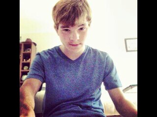 I'm Alex, 15 from USA chicago!!!! =D