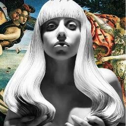 Playing a Lovegame sn 2008 †  caught in a bad romance sn 2009 †  in love with Judas sn 2011 † living for the APPLAUSE sn 2013 † casado con GAGA desde 6/10/2012