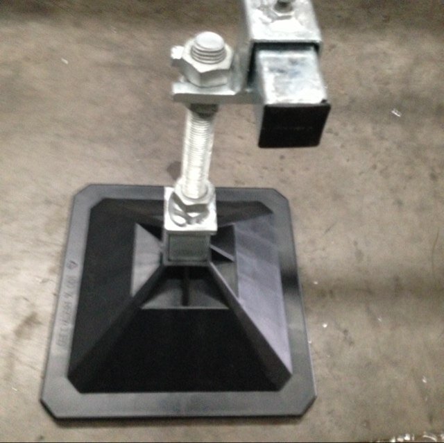 Universal flat roof support system designed and manufactured in the UK: email sales@strutdirect.com for further info, or call 01922 650 174.