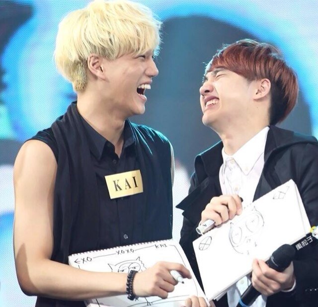 Both: ผมคิมจงอินคับ ไม่หยิ่ง ฟอลคุยกันได้นะครับ ^^