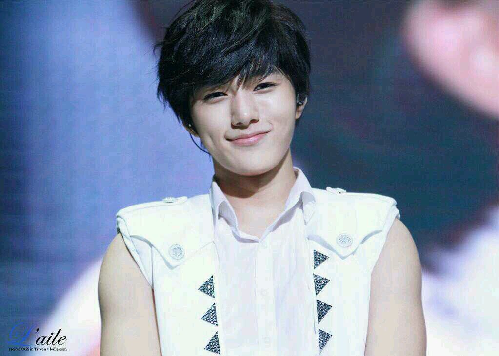 8/13～/인피니트 엘입니다/not real/嫁☞@SJ_bot0903 8/20～/最高の双子@_myungsoo_bot_