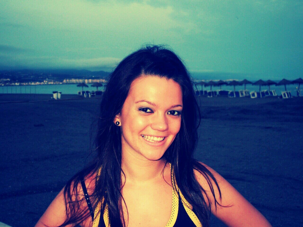 RitaAnguiano's profile picture. Apasionada de la Radio, la música y la Fórmula 1.