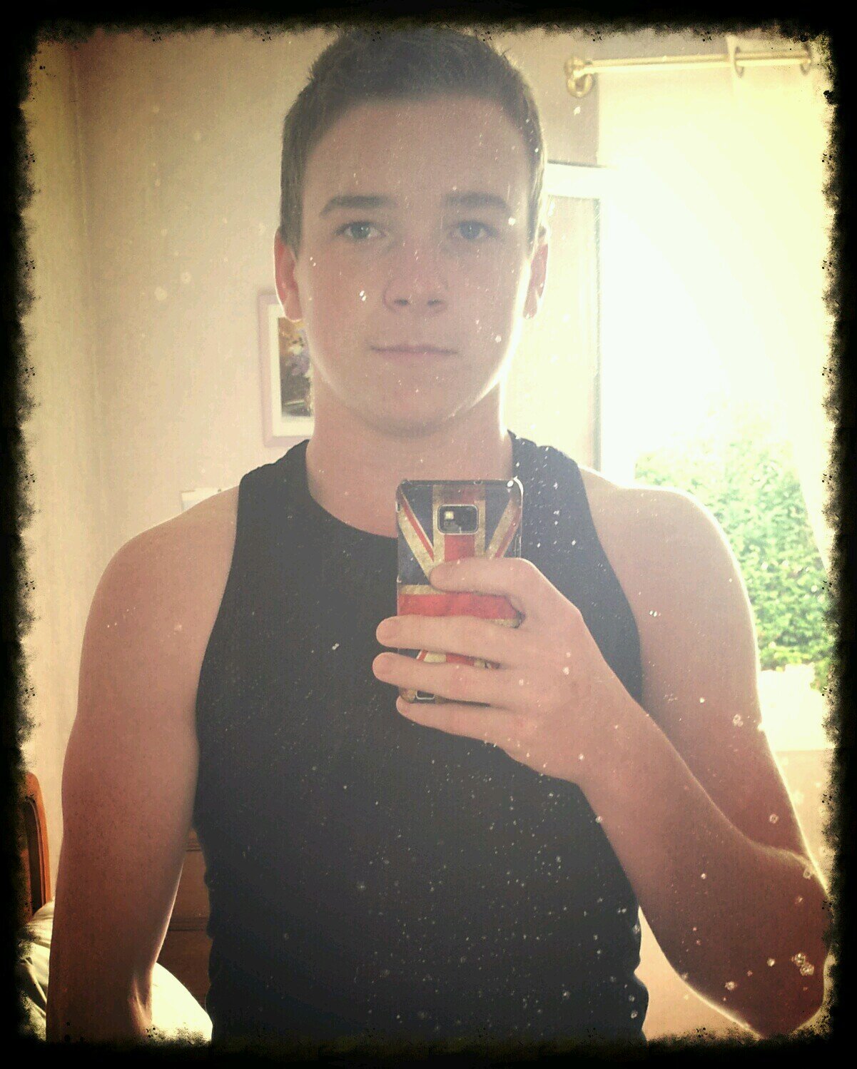 Follow me !! Follow back à 100% !!