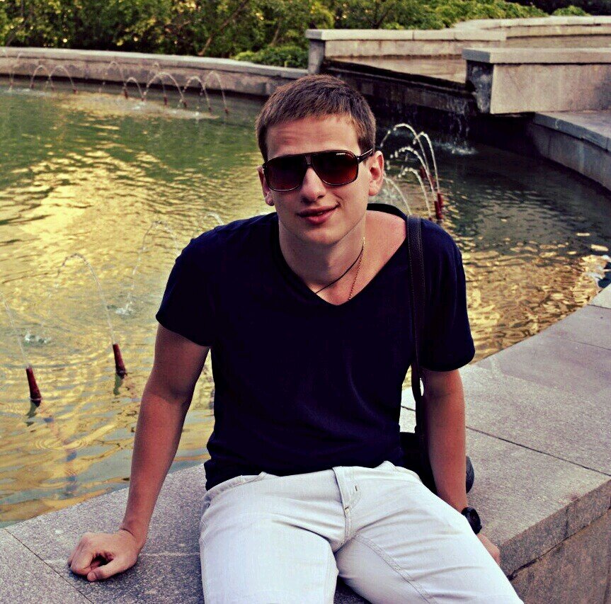 litwikz's profile picture. 