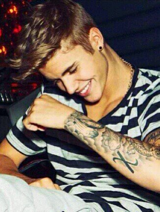 In love with a canadian guy.                  Simpsonizer  & Mahomie too.