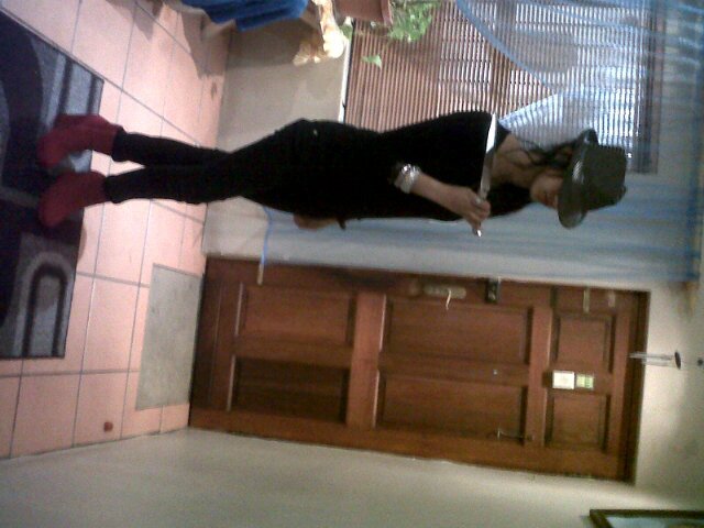 YusrahMeDante's profile picture. Crazy about music,family,friends aaaaand fooooood LoL!!:-D:-)