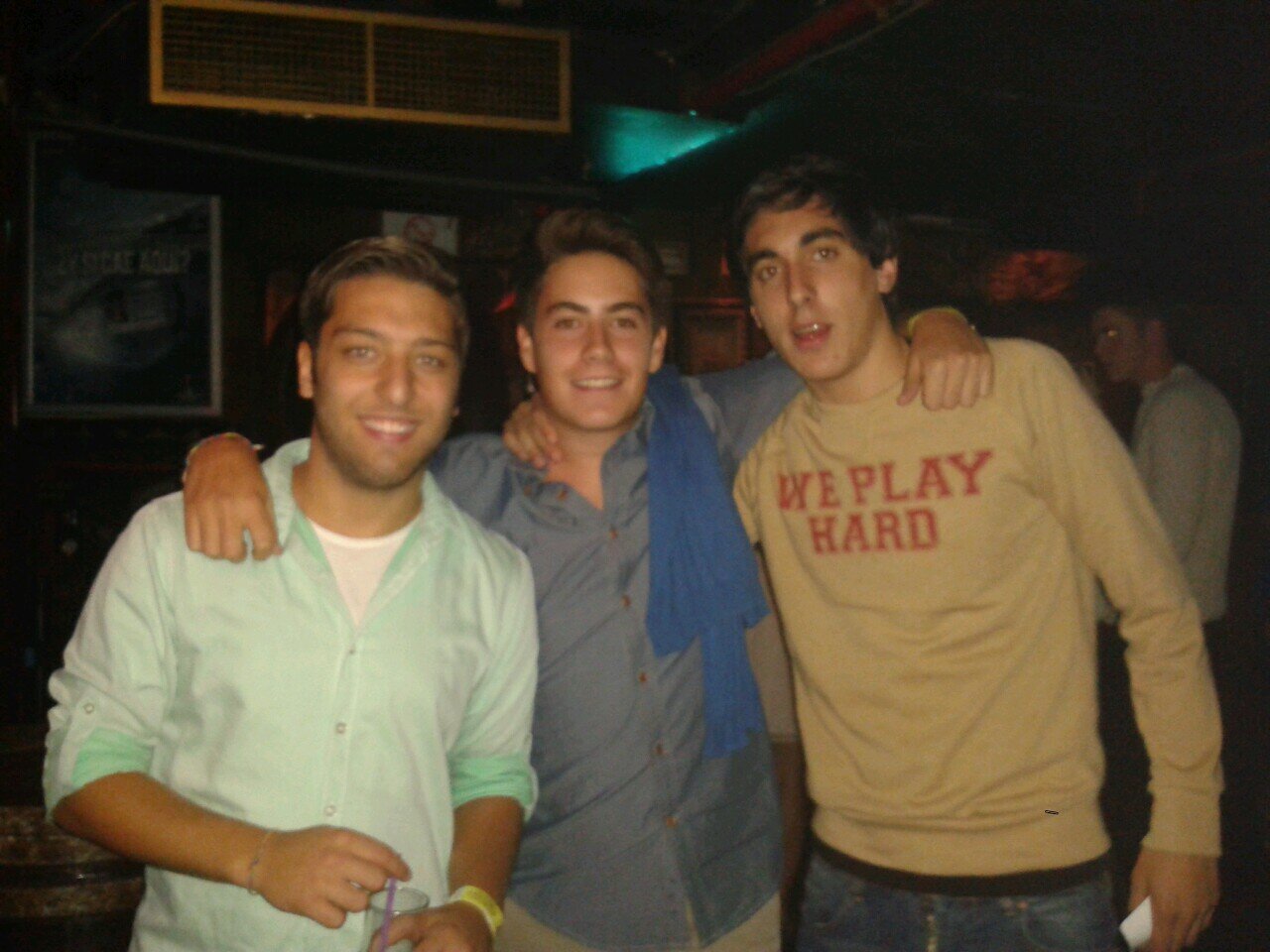 SantiSesti's profile picture. Amante del football americano. GO PATS GO !! Exjugador de waterpolo del equipo Natación Coruña. Estudiante en CESUGA.