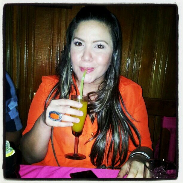 shirleytellez's profile picture. 