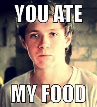 HEY GUYS! THIS IS A FREE FOLLOW! CAN YOU PLEASE FOLLOW @caragh_woods1D?! THANKS!