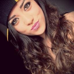 Carioca (Sul Fluminense), 22 anos, libriana, técnica em informática, estudante de Jornalismo - UFOP. http://t.co/pw9OIxl7 | https://t.co/B3rwPcD8