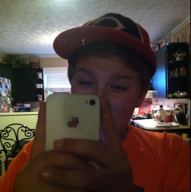 IM A FAN OF FOOTBALL FOLLOW MY INSTGRAM PROFILE @sethdavis1 Post really good tweets follow me!
