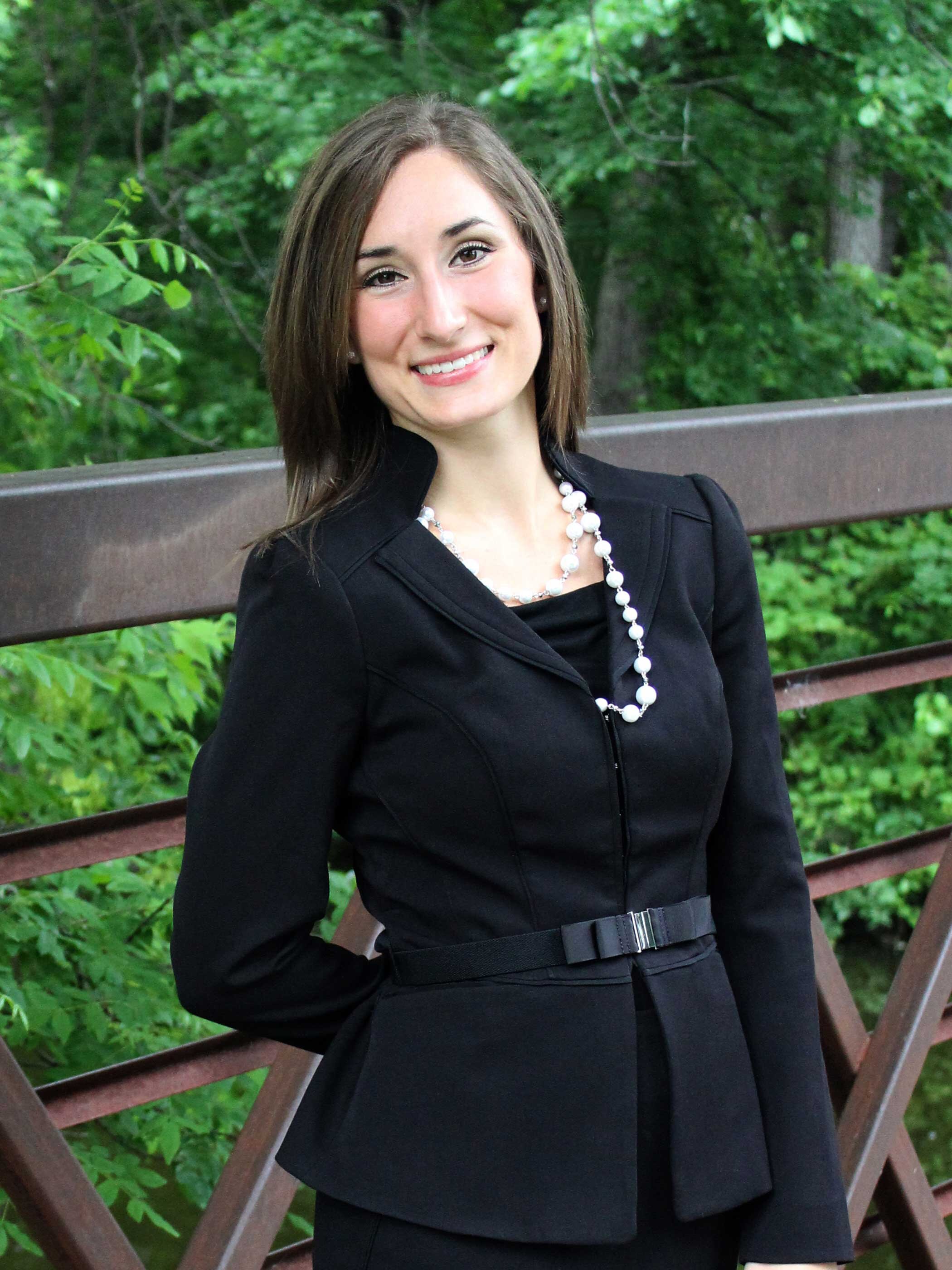 Rnhatlestad's profile picture. Lover of:  Life | Parties | People | Anything that Sparkles.