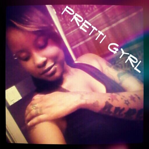 ImMa ☆uNIQUE☆ FeMaLe. I sTaY dOiN mE & NoT gIvIn A fUcK wHaT ppL sAy AbOuT mE oR 2wArDs Me. So AsK mE aBoUt Me! #TEAMTATTEDUP #TEAMLEO #TEAM2RUDE