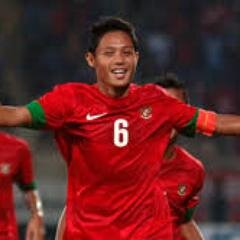 Evan Dimas (lahir di Surabaya, 13 Maret 1995; umur 18 tahun) adalah pemain sepak bola berkebangsaan Indonesia yang bermain pada posisi Gelandang