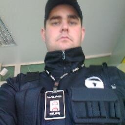 '' Dinheiro fas homens ricos, o conhecimento fas homens sábios e a humildade fas grandes homens ''