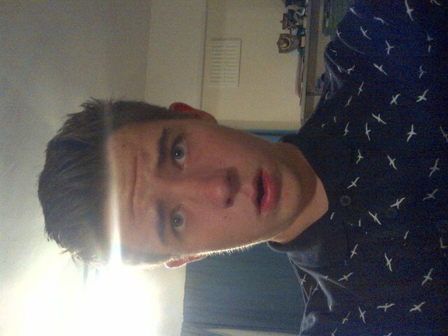 sam1sharpin's profile picture. 