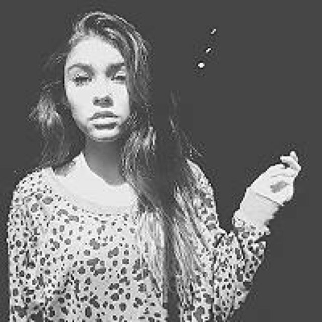 madibeerfans's profile picture. i got songs tangled up in my hair.. i see piano keys everywhere..