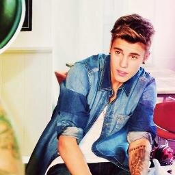 16 years old| #DUTCHBELIEBER | saw justin live on 13-04-2013 BEST DAY OF MY LIFE | Followed by @carlyraejepsen !! :) | BELIEVE