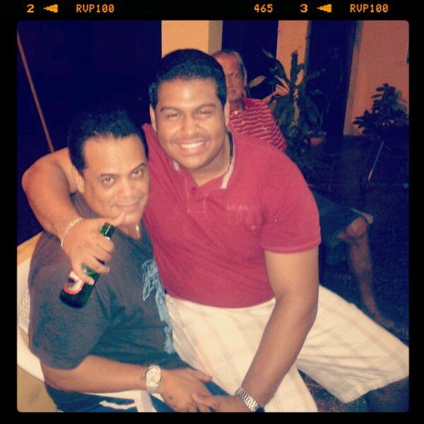 DavidDeLeon21's profile picture. 