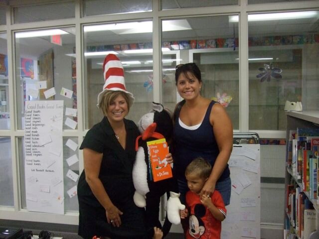 #EMBRACE the journey! Philippians 4:8  Norwich Elementary Trailblazer- 31❤️ years of Teacher, Library Media Specialist, lover of reading! Booksrgr8!
