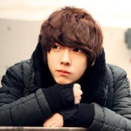 Hi ♥｡♥...Everyone I am a Girl ♀ And I'm Fan Of K-Pop music ♫♪ •۰•I Hope I Will Know More Friends LOVE YOU ALL ㋡ ƑŌŁŁŌŴ M€ PŁ€ДŜ€