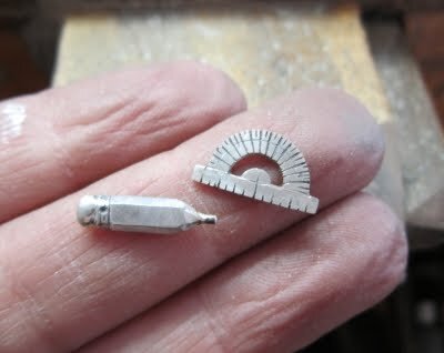 TINY_PROTRACTOR's profile picture. tiny tiny tiny tiny tiny PROTRACTORRRRRR