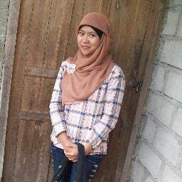 membahagiakan orang tua adalah keinginanku,
membanggakan orang tua adalah cita-citaku,
menjadi orang tua yang baik adalah harapanku,