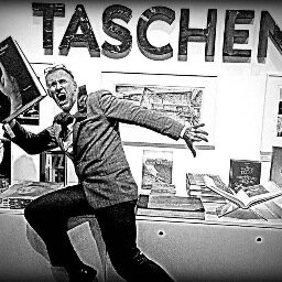 Gallerist Visual Artist