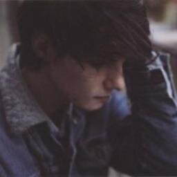 MecDirectioner's profile picture. Je m'appelle Valentin et je suis Boy Belieber ! Problem ?? Je suis aussi PotterHead et pleins d'autre choses aussi :p