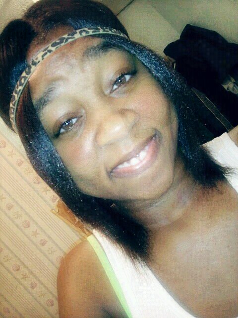 Yellow Bonee , Supaa Baddd . Ahaa , Fwm . *Pretty&Independent* Kik:MakaylaaKeyshaee Instagram? @__Keyshaeeee Facebook? Makayla Young .