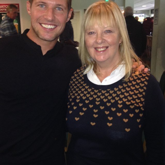 Juliaparker1953's profile picture. 