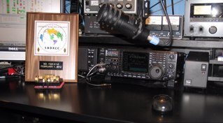 Amateur radio K1VI.  Retired from IT/Financial Systems at Phoenix Life, Aug 2014. (_LA66 = 1966 Alum Loyola Academy, Wilmette, IL)