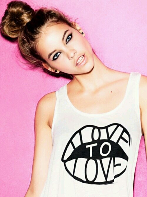 belieberhazal's profile picture. 