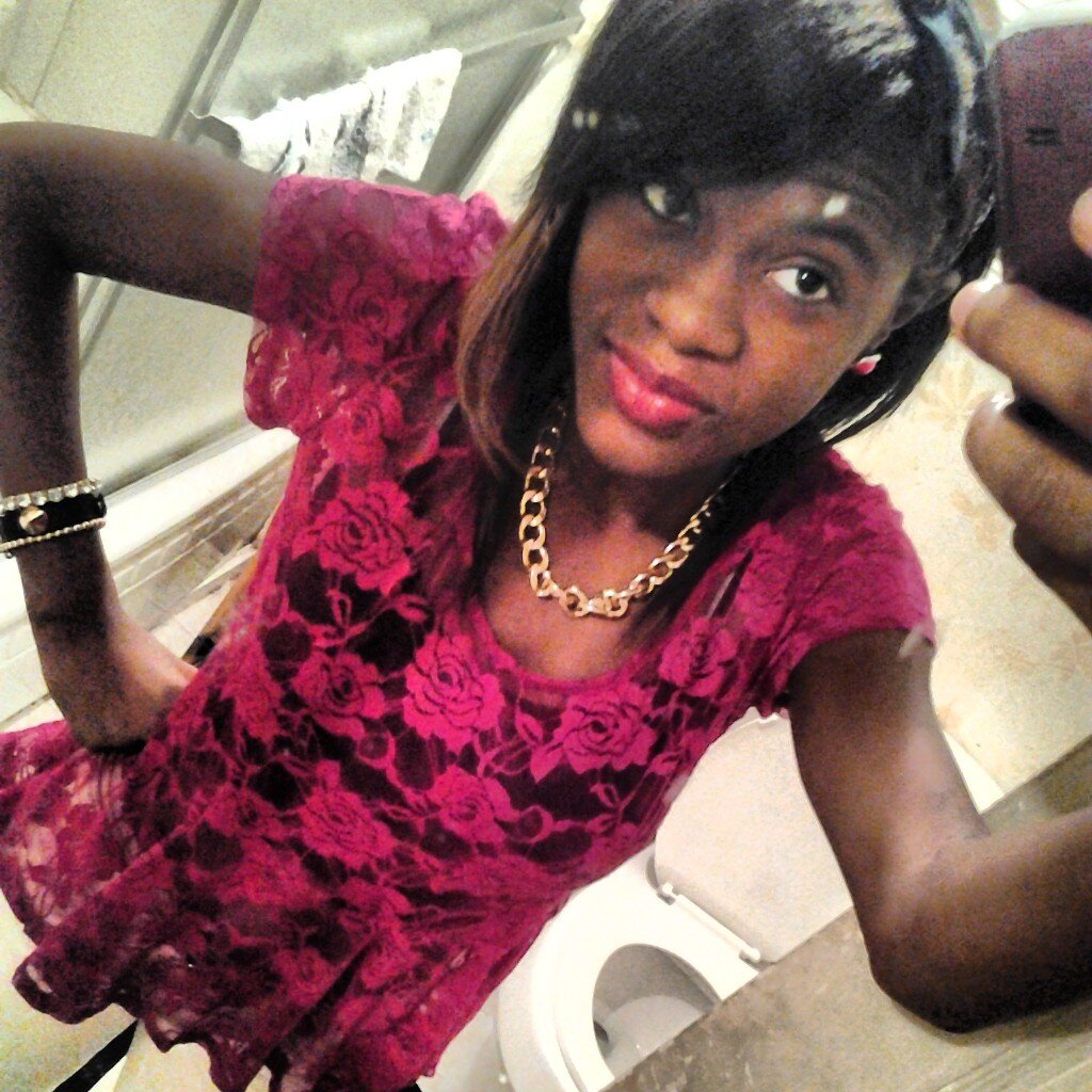 .Everything is happening for a reason ..My babygirl is a blessing {September12 waiting to meet her»	simplyMe«