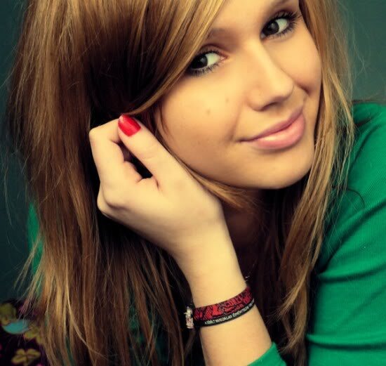 Live life to the fullest cuz you never know when it could end. 20 year old junior at U-WP. English major! :)