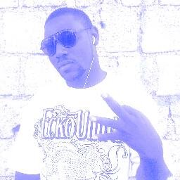 woklo graph from Haiti.....facebook.com/pages/Woklo-gr… instagram @thewoklo https://t.co/kZpKLOoebI Snapchat: @thewoklo