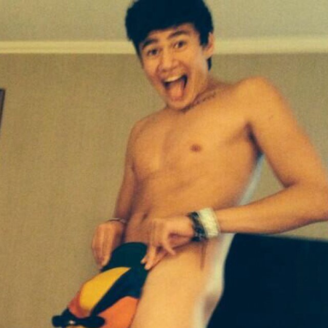 Calum Hood Opens Up About His Naked Snapchat