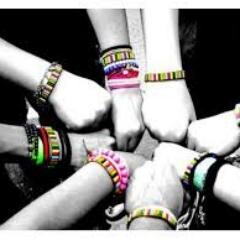 Twitter for the Facebook page Totally Teenish Owned by Skyler Marie Check out our website!! http://t.co/zW9e6WgfgB