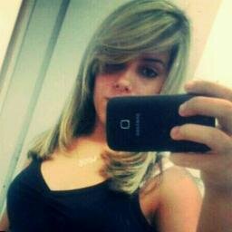 “Diga uma palavra pra me acalmar, me convença que um dia tudo vai melhorar.” @ClubeFollowBack | #ClubeFollowBack