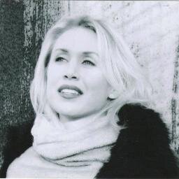 GreenGeisha's profile picture. Founder of Green Wave & Electronic Music Alliance. Trashion Model & Advocate. Yogini. Author. Pluritician of NoHo Arts District. Live Kind Love All #TweetGreen