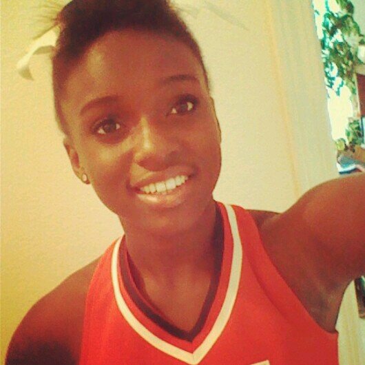 15 year old, Varsity Cheerleader, Defending Champs going for 5, Roswell high school, Freshman 3 Follow me(/.^)