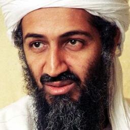 Música preferida: Para dançar isso aqui é Bomba. Tudo bomba quando citam o Bin - Bin Laden Os Ama ♥