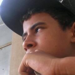 Gosto de FUNK, curto joga Bola, Viajar Namorar e etC...;-)