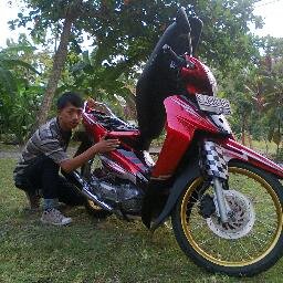 Bojonegoro,04 agustus 1992.IKIP PGRI Bjn.I'm single now